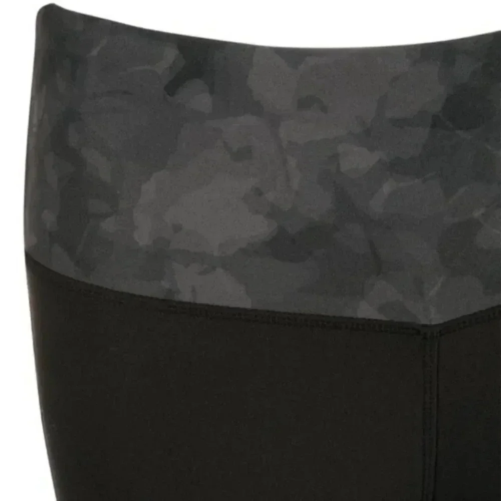 Ricki’s Workout  Leggings Gym Activewear Black Grey Size XS - Picture 12 of 16